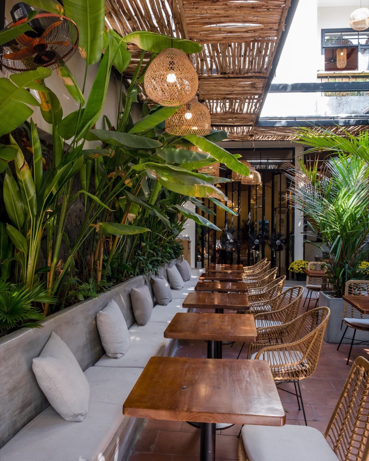 Danasol, food & drink in Da Nang