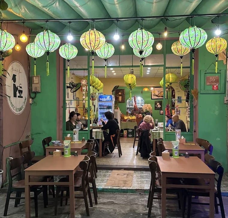 Hanh & Ken, food & drink in Da Nang
