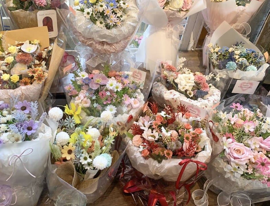 Flowers made at Mér Florist in Da Nang