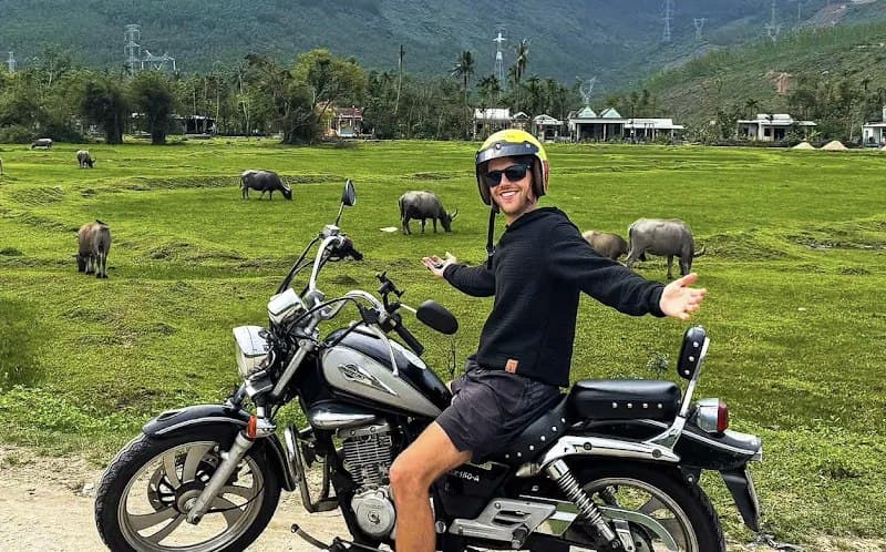 Motorvina, Motorbike tours, Da Nang