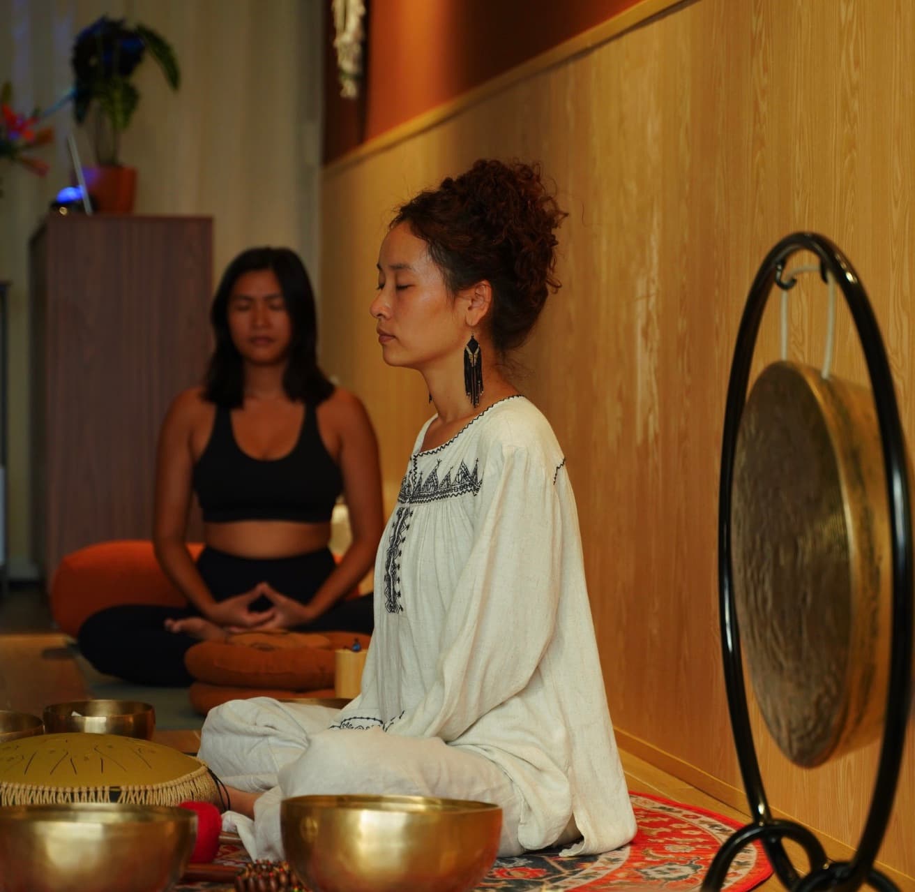 A quiet sound healing session at Root Studio