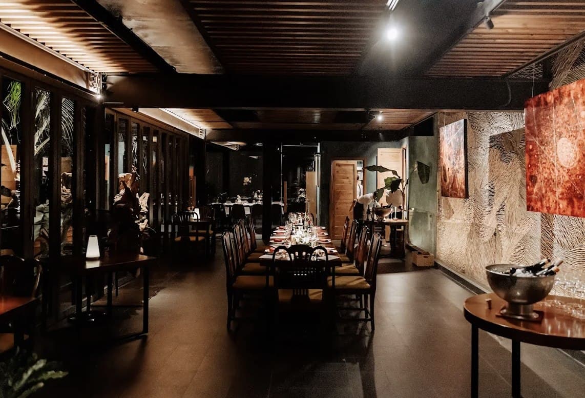 Si Dining
