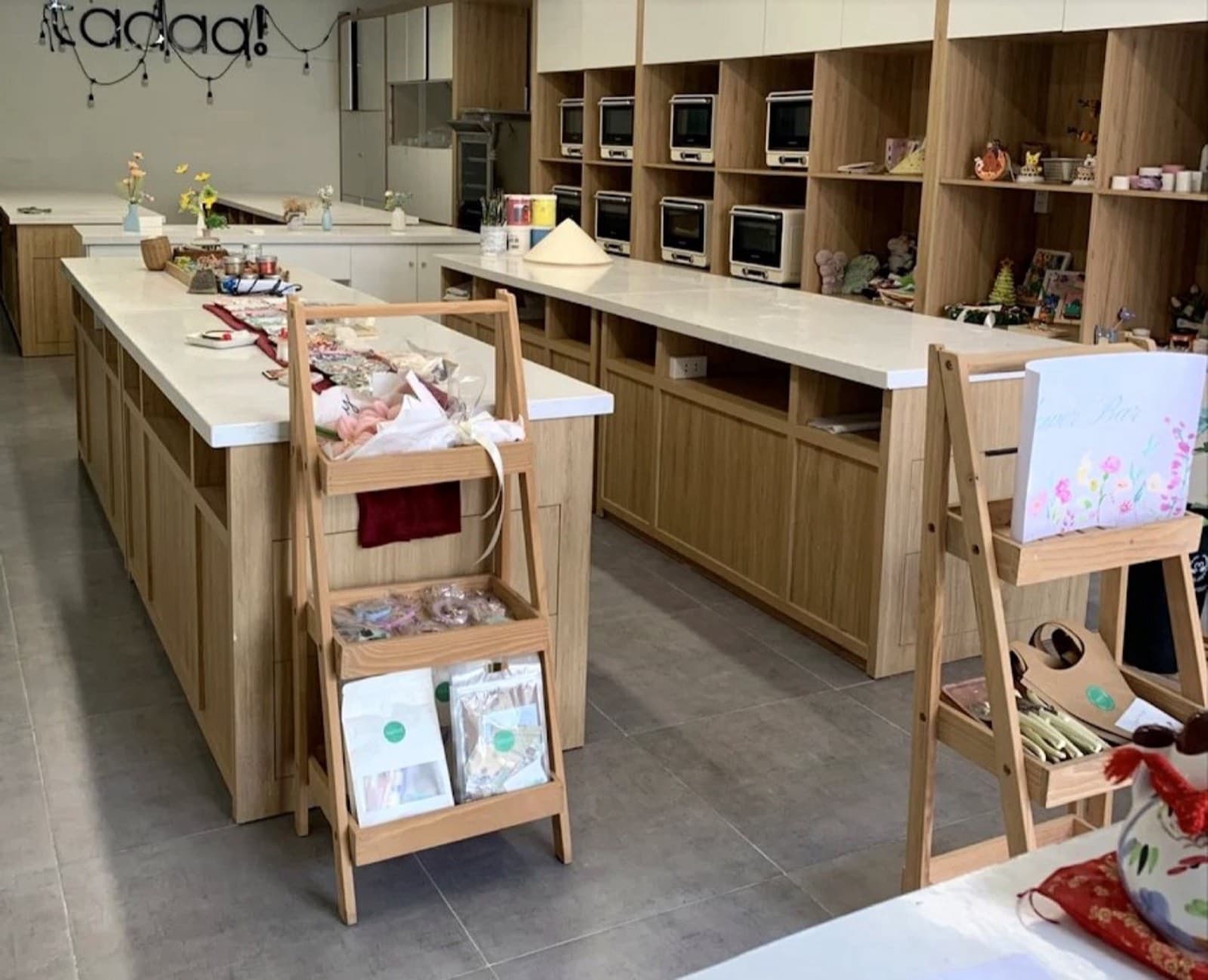 Tadaa craft studio in Da Nang